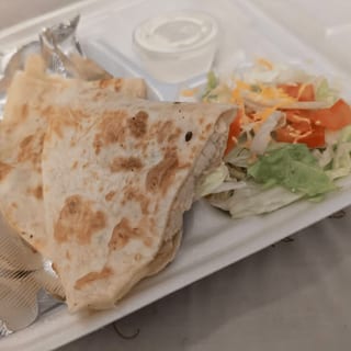 Pollo Quesadilla